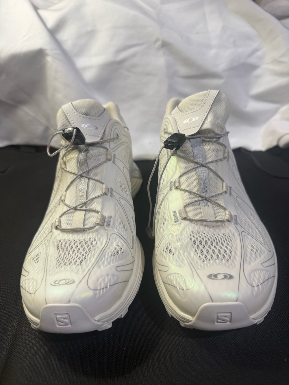 Salomon XT-Whisper Void Sneaker (Women Size 9 M/Size 8
